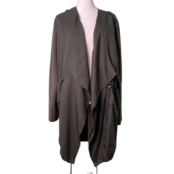 Carolina Belle Montreal Waterfall Open Front Draped Mixed Media Jacket (Size 1X) - Picture 2 of 13